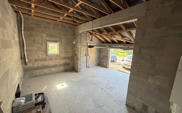 Maison à vendre    4 pièces •  Lisle-en-Rigault