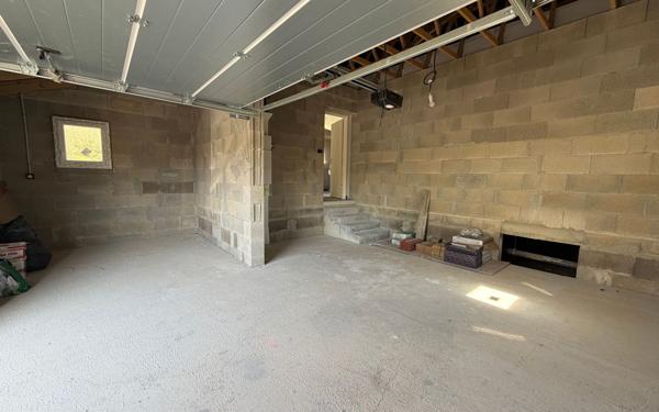 Maison à vendre    4 pièces •  Lisle-en-Rigault
