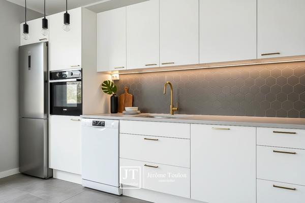 Appartement 4 pièce(s) 3 chambre(s) 136 m²
