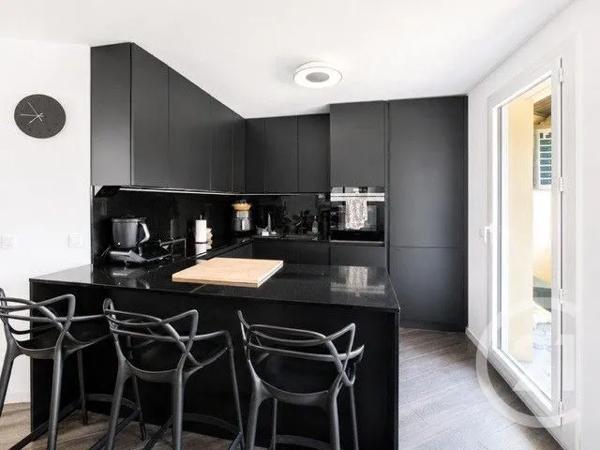Appartement F3 Bis à vendre  3 pièces - 95 m 2   ROQUEBRUNE CAP MARTIN  - 06