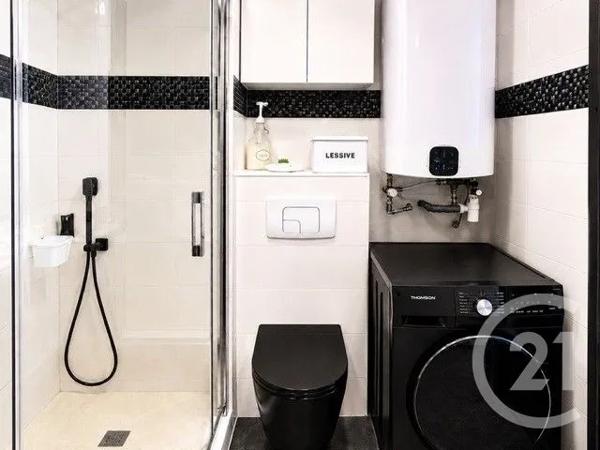 Appartement F3 Bis à vendre  3 pièces - 95 m 2   ROQUEBRUNE CAP MARTIN  - 06