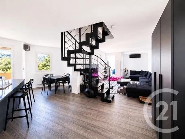 Appartement F3 Bis à vendre  3 pièces - 95 m 2   ROQUEBRUNE CAP MARTIN  - 06