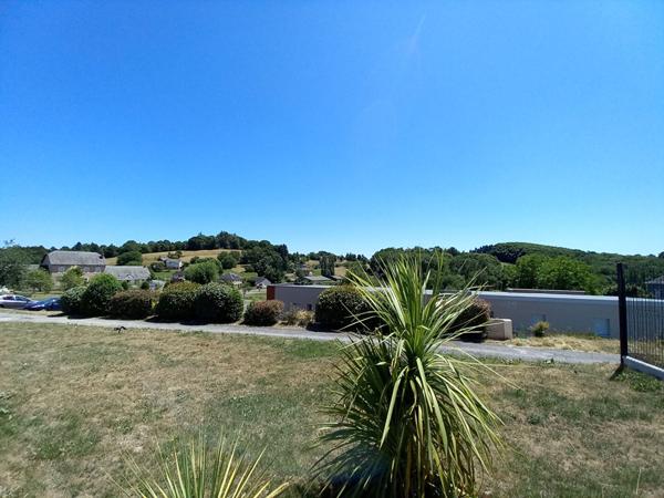 Maison Neuve Proche Brive - 3 chambres - garage - jardin