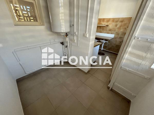Location Appartement 3 pièces 58.02 m² - 24 AVENUE DE SAINTE ANNE Marignane 13700