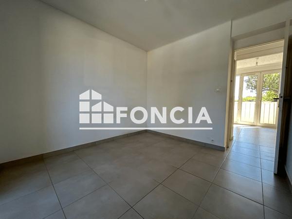 Location Appartement 3 pièces 58.02 m² - 24 AVENUE DE SAINTE ANNE Marignane 13700