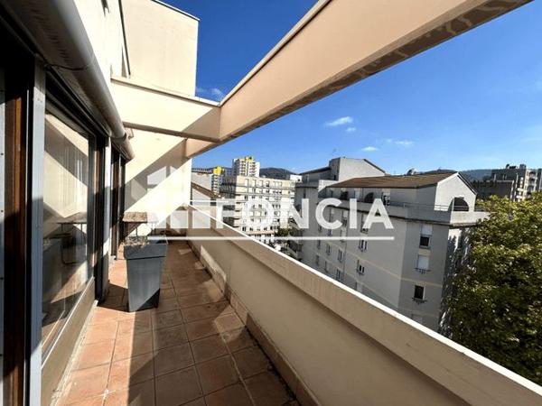 À vendre Appartement 5 pièces 110.06 m² - Saint-étienne 42100