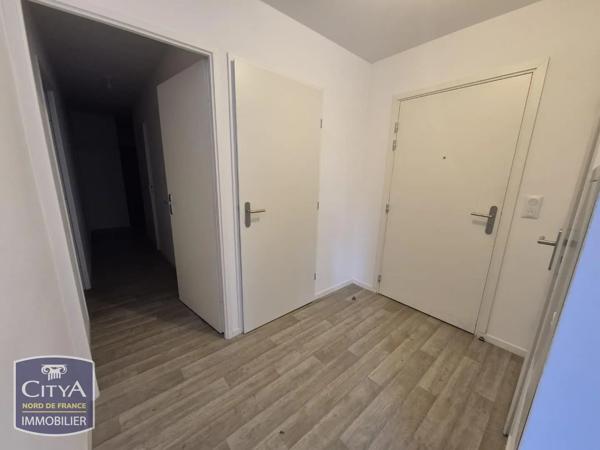 Appartement à louer 4 pièces 85.11m² Valenciennes (59300)