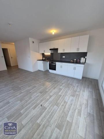 Appartement à louer 4 pièces 85.11m² Valenciennes (59300)