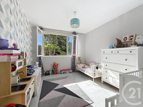 Appartement F4 à vendre  4 pièces - 76 m2 TROYES - 10