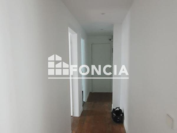 Location Appartement 3 pièces 57.7 m² - 3 RUE MONT LOUIS Paris 75011