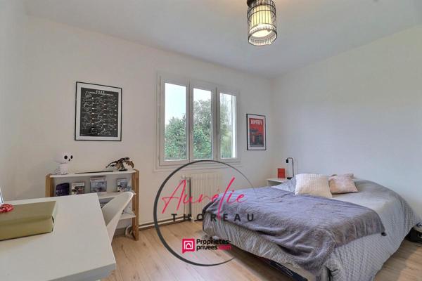 maison de famille, 6 chambre sur terrain clos arboré