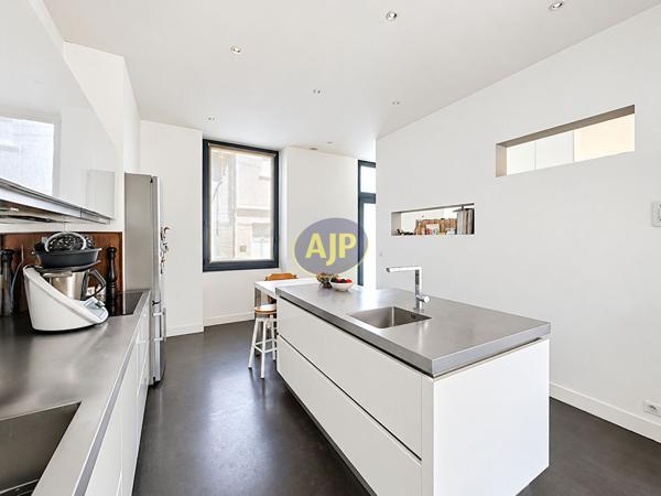 Biens de prestige à vendre Nantes : maison 1 500 000€ - AJP Immobilier Nantes Jouzel