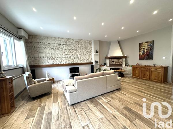 Maison à vendre 5 pièces 140 m² Bellegarde