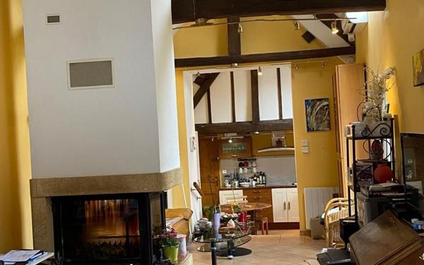 Maison à vendre    5 pièces • 152 m2 Parville