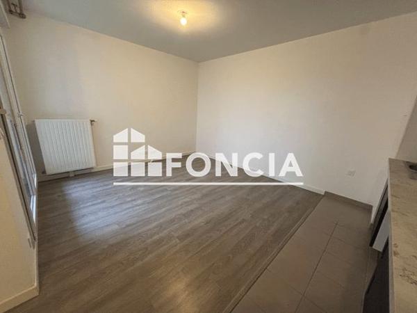Location Appartement 2 pièces 41.45 m² - Maurepas 78310