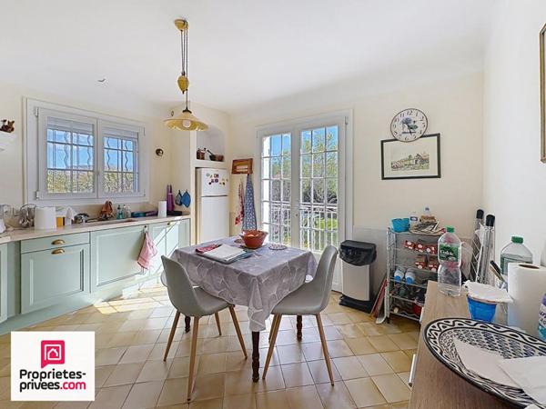 Rians Villa T4 sur 765 m²  au calme à pied du village