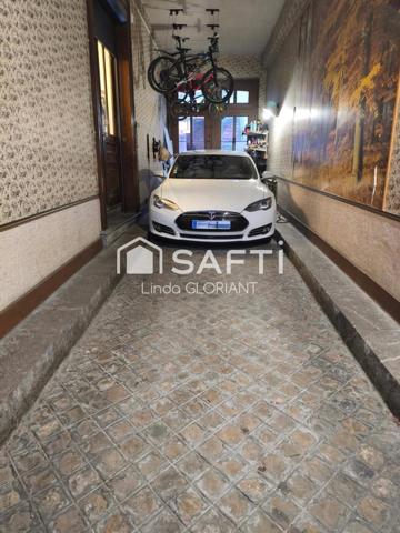 Maison 5 chambres-jardin-terrasse-stationnement privatif fermé