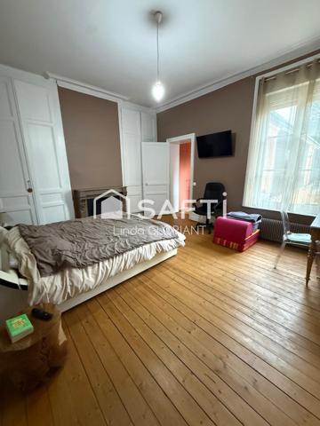 Maison 5 chambres-jardin-terrasse-stationnement privatif fermé