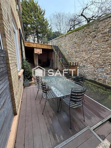 Maison 5 chambres-jardin-terrasse-stationnement privatif fermé