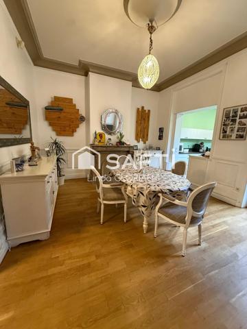 Maison 5 chambres-jardin-terrasse-stationnement privatif fermé