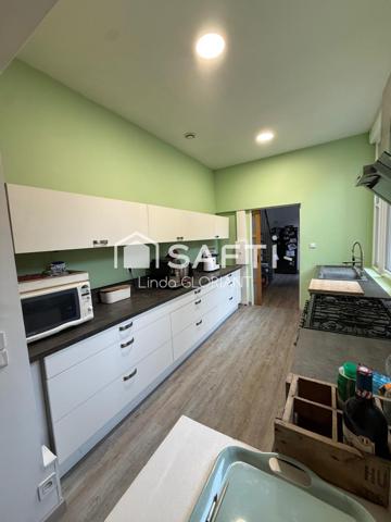 Maison 5 chambres-jardin-terrasse-stationnement privatif fermé