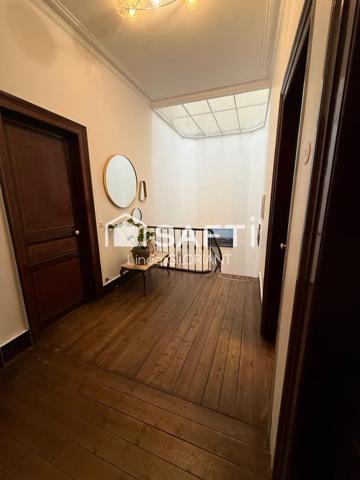 Maison 5 chambres-jardin-terrasse-stationnement privatif fermé