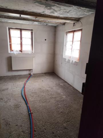 Maison + Grange + terrain constructible