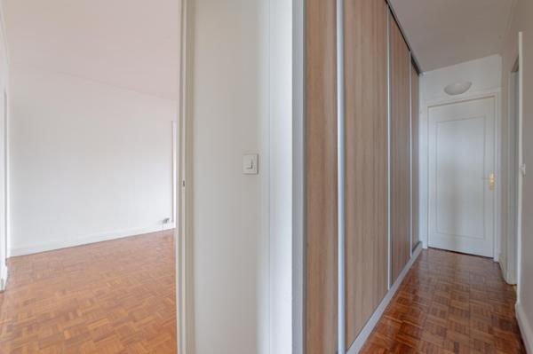 Appartement 4 pièces 2 chambres Paris 75016 96 m²