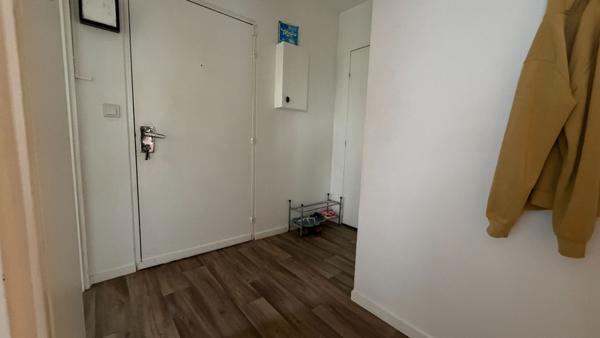 Appartement 4 pièces 2 chambres à louer à Evry Courcouronnes - 67 m² avec parking et cave