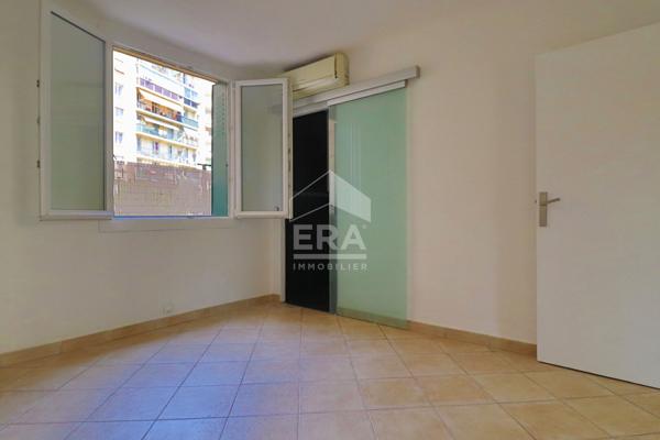 Appartement Marseille à vendre 3 pièces 60 m2 lumineux calme terrasse climatisation SUD