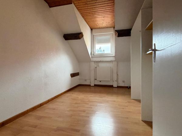 À Belfort, 72 m² au total pour cet appartement  avec 2 chambres dans le quartier St Joseph
