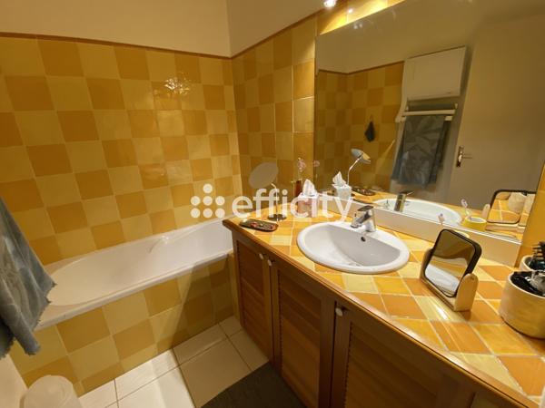 Maison 5 pièces - 98 m² Exclusivité efficity