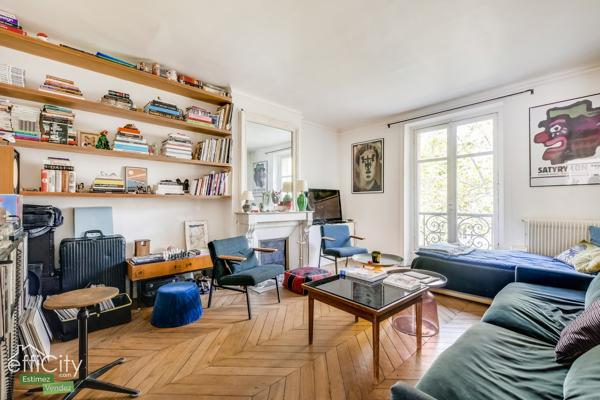 Appartement
         3 pièces
        - 64 m² 865 000 € *