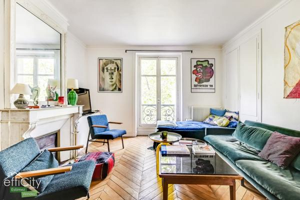 Appartement
         3 pièces
        - 64 m² 865 000 € *