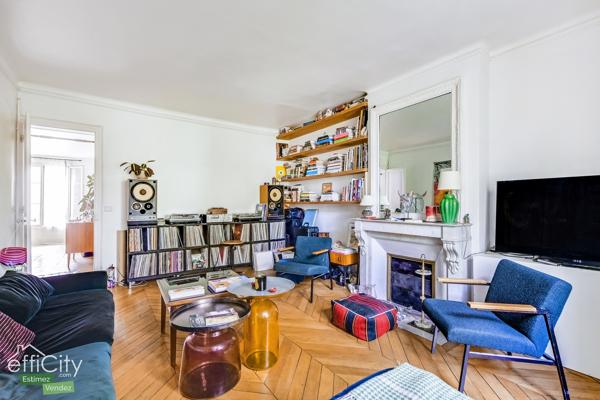 Appartement
         3 pièces
        - 64 m² 865 000 € *