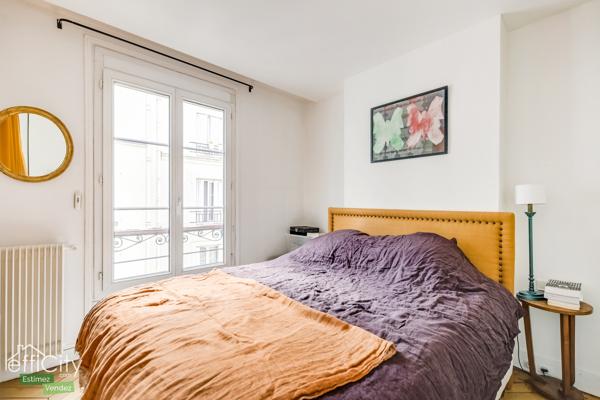 Appartement
         3 pièces
        - 64 m² 865 000 € *
