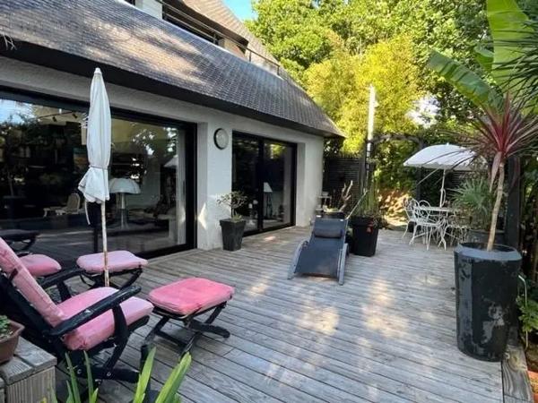 Achat - Maison Larmor-Plage 56260 7 pièces 167 m 2 1254 m 2