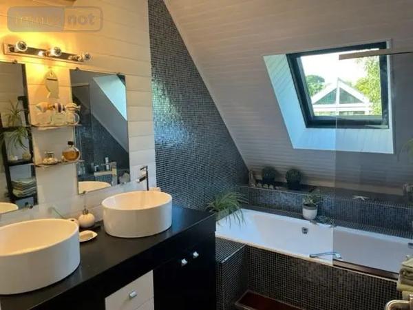 Achat - Maison Larmor-Plage 56260 7 pièces 167 m 2 1254 m 2