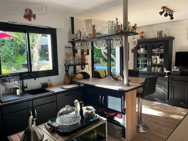 Achat - Maison Larmor-Plage 56260 7 pièces 167 m 2 1254 m 2