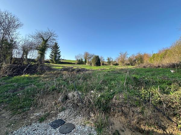 En périphérie de Joigny, proche commodités, vue ++