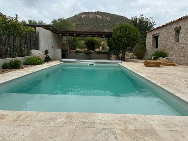Maison type T3  en pierres sèches avec piscine - Ste Lucie de Porto Vecchio 2A - CORSE DU SUD - FRANCE