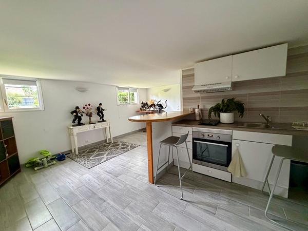 Maison familiale 9 pièces aux Bréviaires - 5 chambres