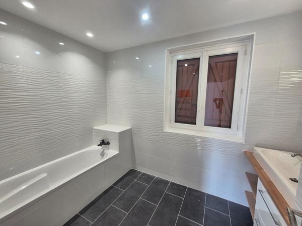 Maison 4 pièces à vendre à Tours - Secteur Europe