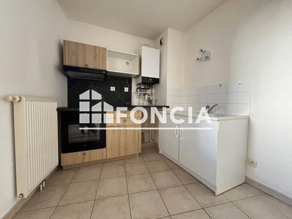 Location Appartement 2 pièces 39 m² - 22 E RUE DU DOCTEUR MOURAS Besancon 25000