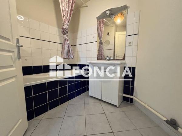 Location Appartement 2 pièces 39 m² - 22 E RUE DU DOCTEUR MOURAS Besancon 25000