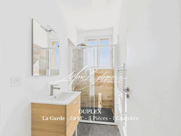 La Garde (83130) LA GARDE T3 Duplex Vue Mer Roof Top de 66 m² !