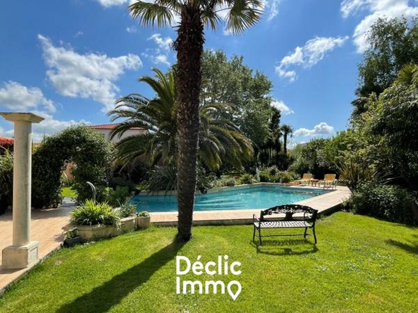 Vente villa Chatelaillon plage, 350m² 11 pièces 1 490 000€ avec piscine