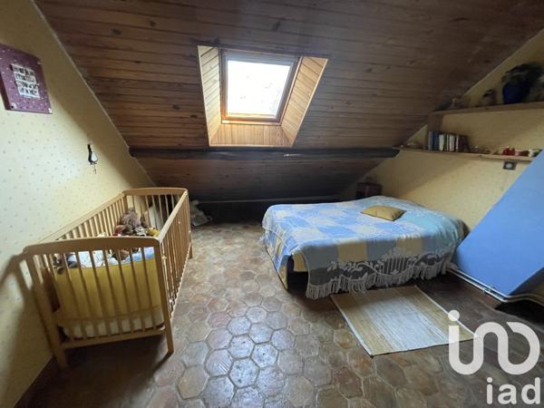 Maison à vendre 6 pièces 257 m² Saint-Germain-Laval