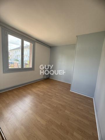 MAISON À VENDRE DE 3 PIÈCES DE 66,00 M²