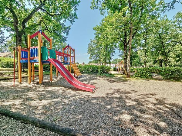 Votre Oasis de Vacances dans un Cadre Paisible à Monflanquin